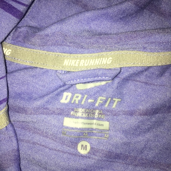 Nike Hoodie size medium - Picture 2 of 2